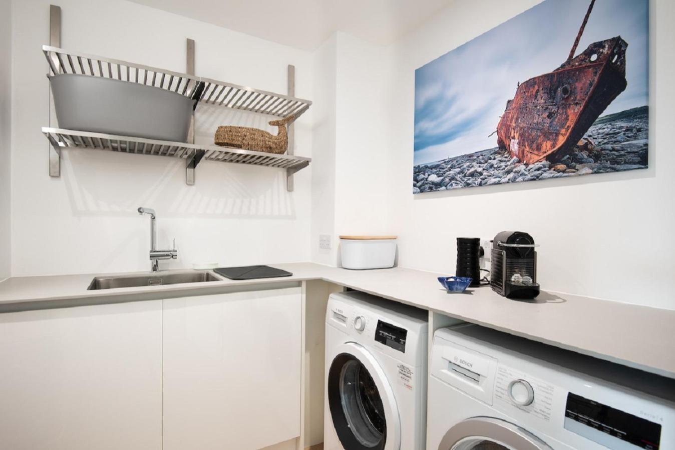 Апартаменты 1 The Bay - Stunning Contemporary Flat On The Scottish Coast Coldingham Экстерьер фото
