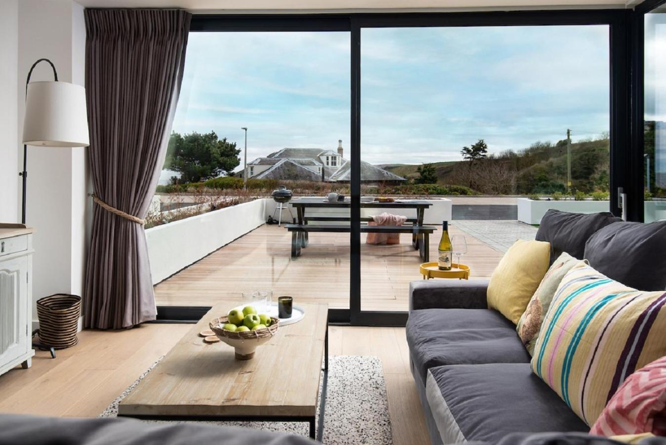 Апартаменты 1 The Bay - Stunning Contemporary Flat On The Scottish Coast Coldingham Экстерьер фото